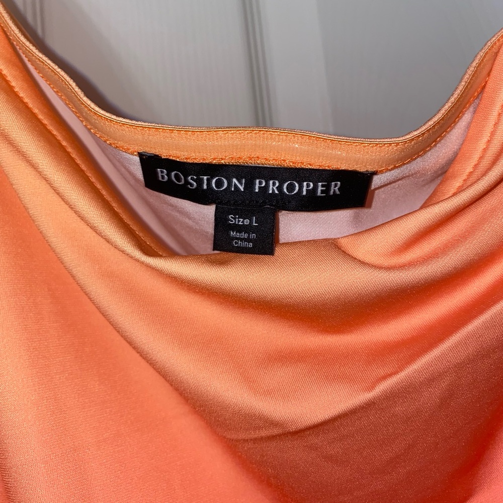 Boston Proper So Chic One Shoulder Ombre Fringe Top with matching pants. Size L - Picture 14 of 16
